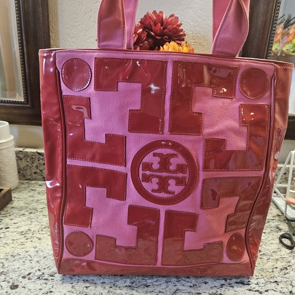 Tory Burch Pink Tote Bag - Picture 2 of 11